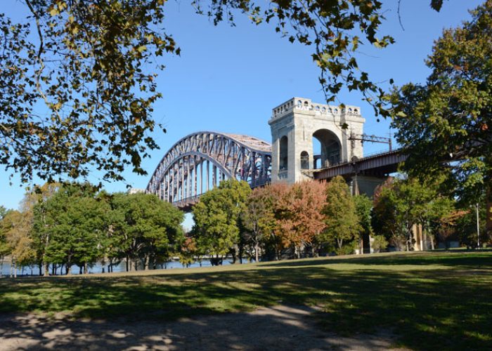 visit-queens-astoria-park